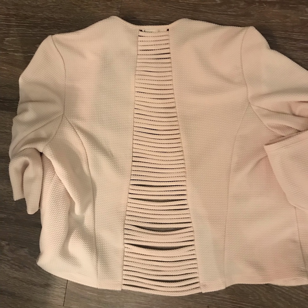 Statement jacket - Picture 3 of 3